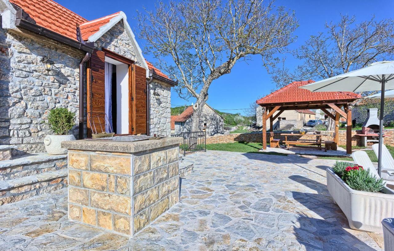 Dalmatia Stone House - Heated Pool Pensionat Biorine Eksteriør billede