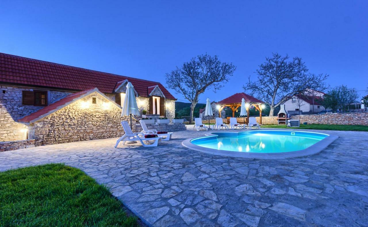 Dalmatia Stone House - Heated Pool Pensionat Biorine Eksteriør billede